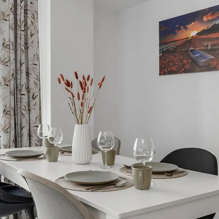 Bluewave Retreat * Năvodari